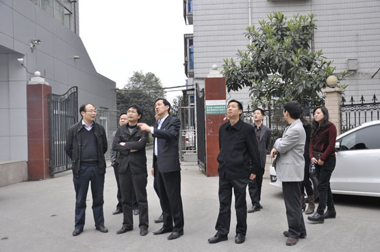刘务民视察我院改扩建工程