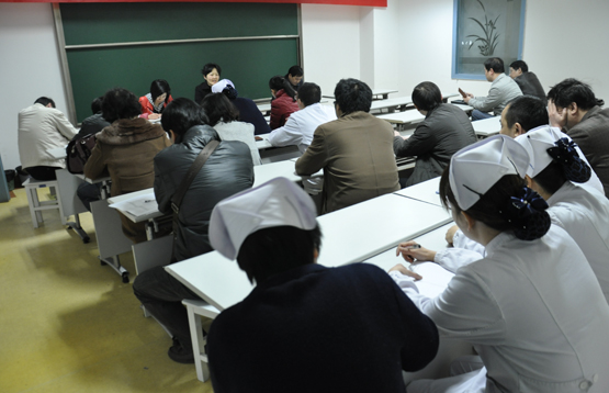 我院召开市场开发座谈会