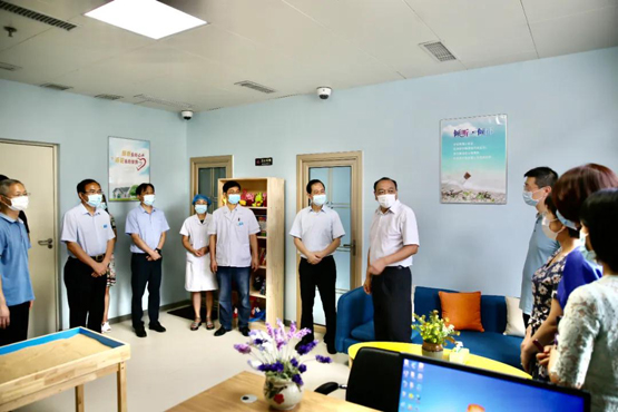 十堰市未成年人权益保护工作室落户我院