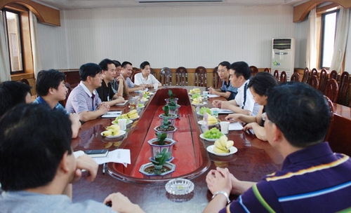 市委统战部考核我院民主党派干部